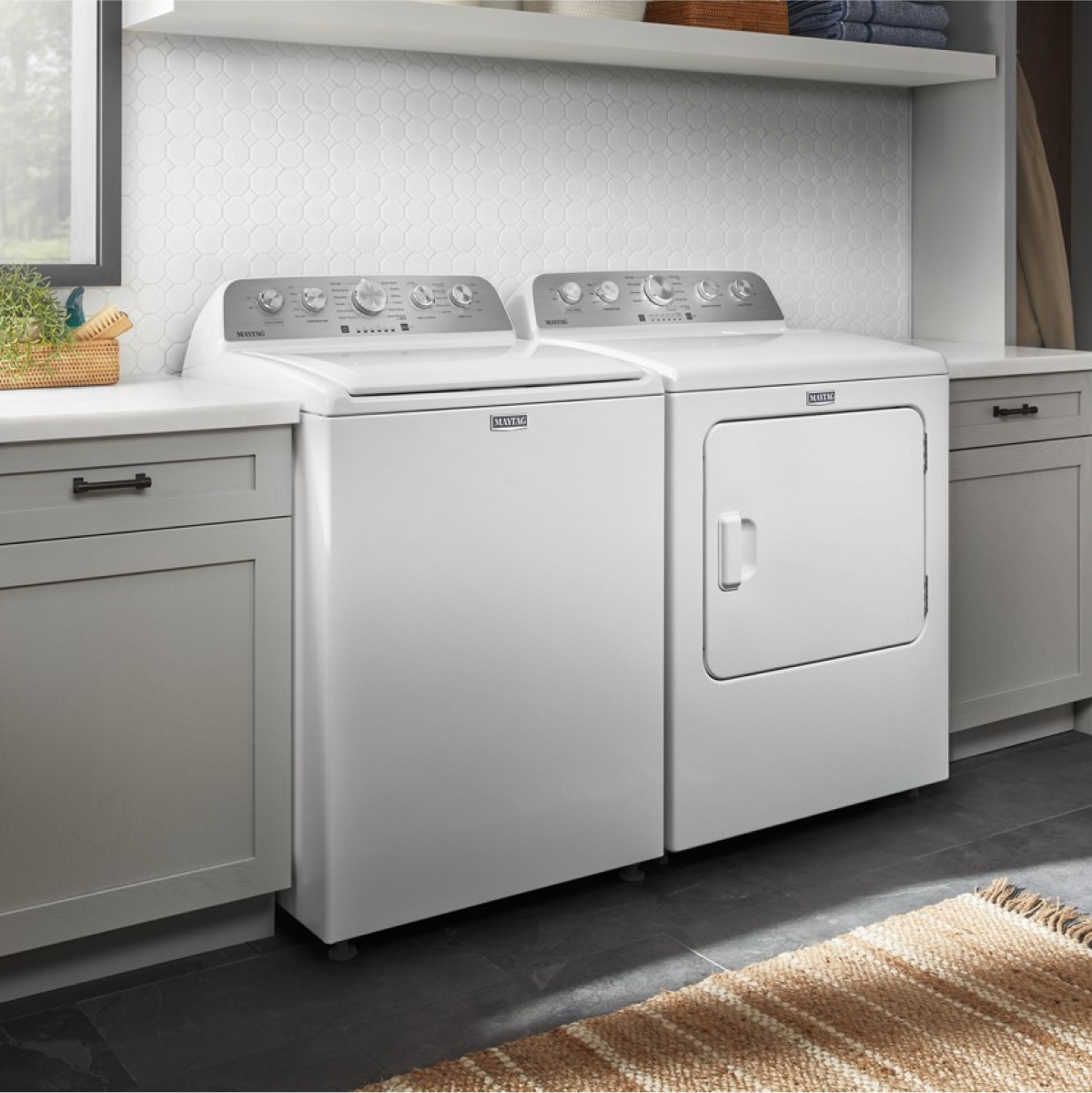 Maytag - 4.5 Cu. Ft. High Efficiency Top Load Washer with Extra Power Button - White - Image 26