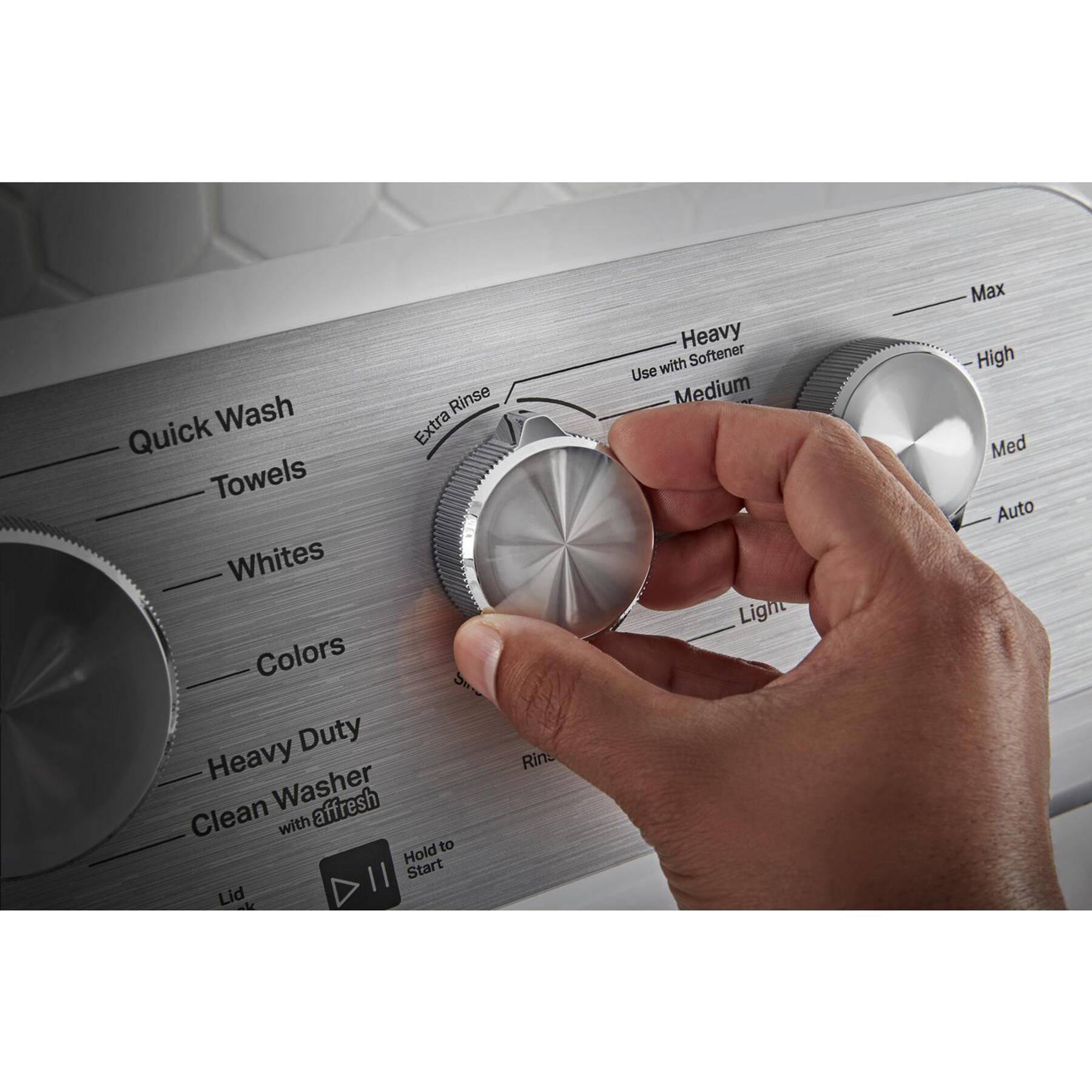 Maytag - 4.5 Cu. Ft. High Efficiency Top Load Washer with Extra Power Button - White - Image 19