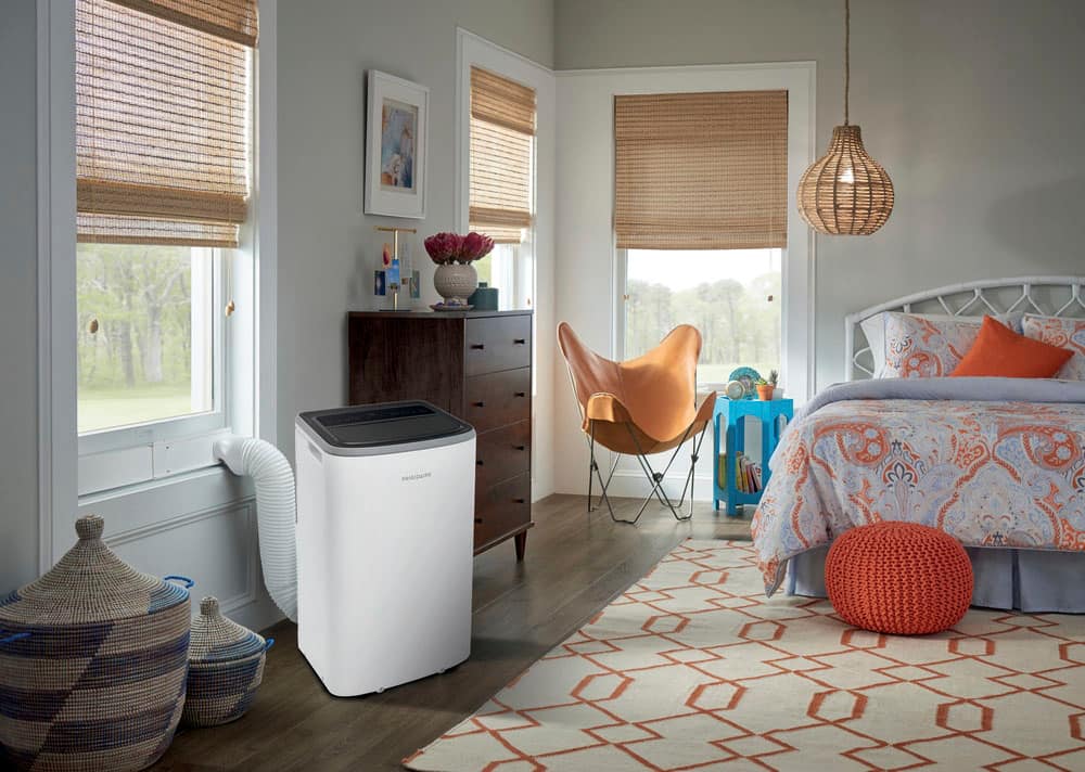 Frigidaire - 3-in-1 Portable Room Air Conditioner - White - Image 12