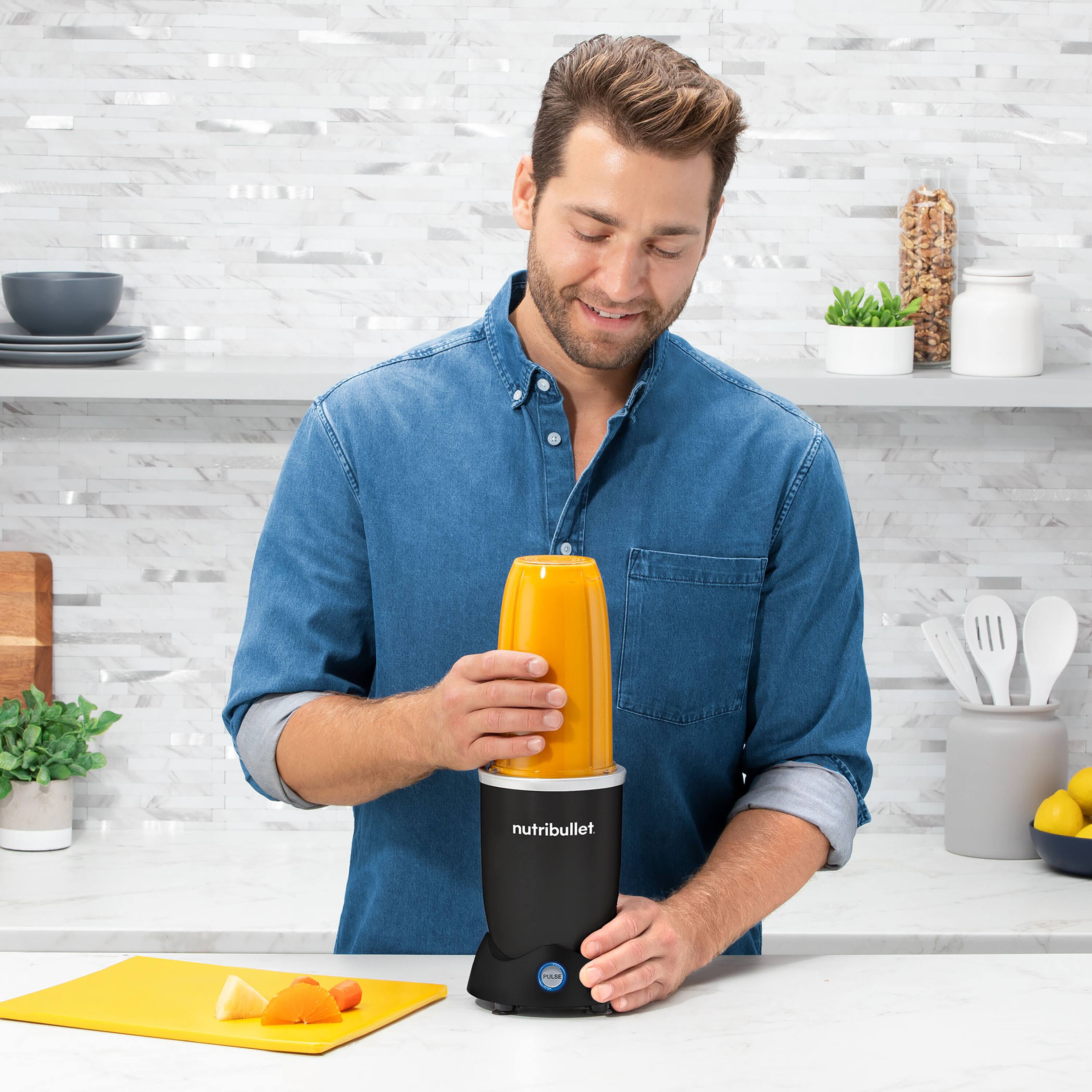 NutriBullet - Pro Plus 1200 Watt Personal Blender with Pulse Function N12-1001 - Matte Black - Image 6