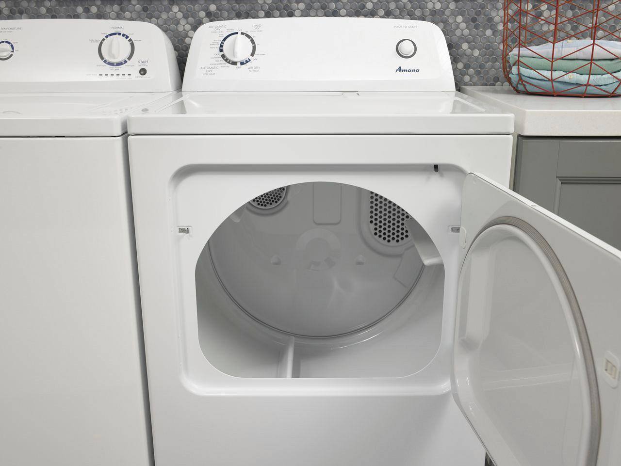 Amana - 6.5 Cu. Ft. Gas Dryer with Automatic Dryness Control - White - Image 15