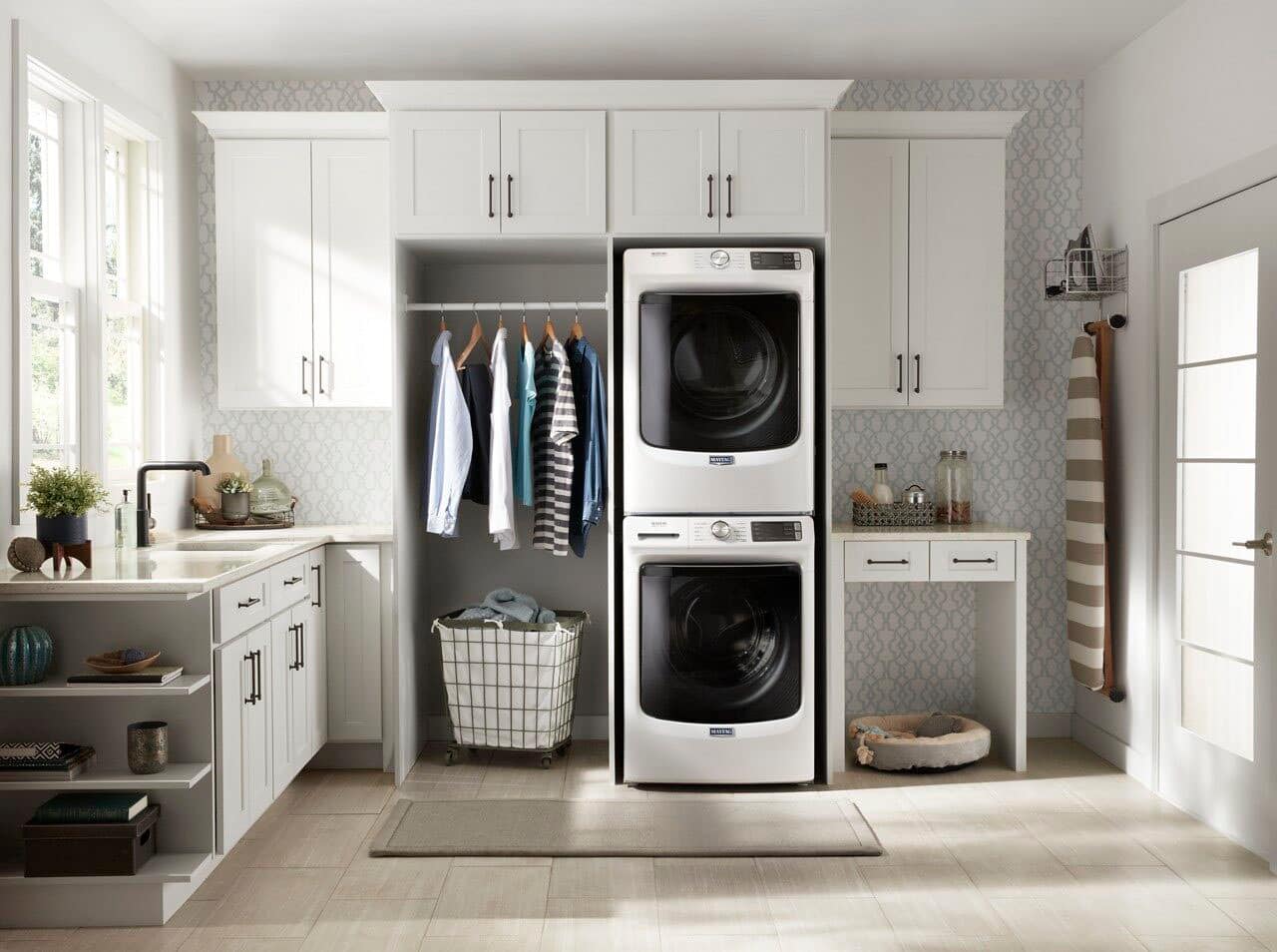 Maytag - 4.5 Cu. Ft. High-Efficiency Stackable Front Load Washer with Steam and Fresh Spin - White - Image 9