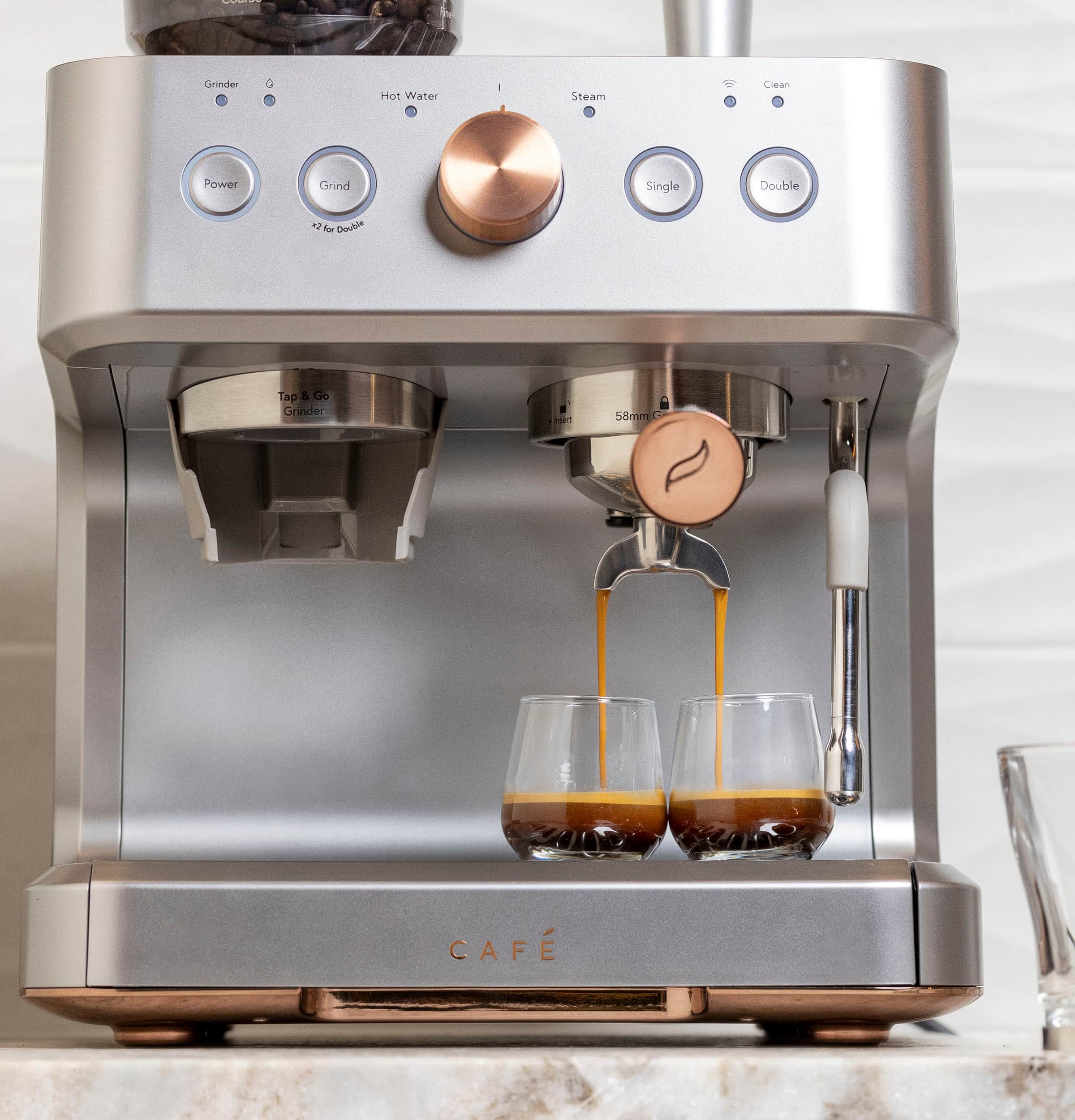 Café - Bellissimo Semi-Automatic Espresso Machine with 15 bars of pressure, Milk Frother, and Built-In Wi-Fi - Steel Silver - Image 13
