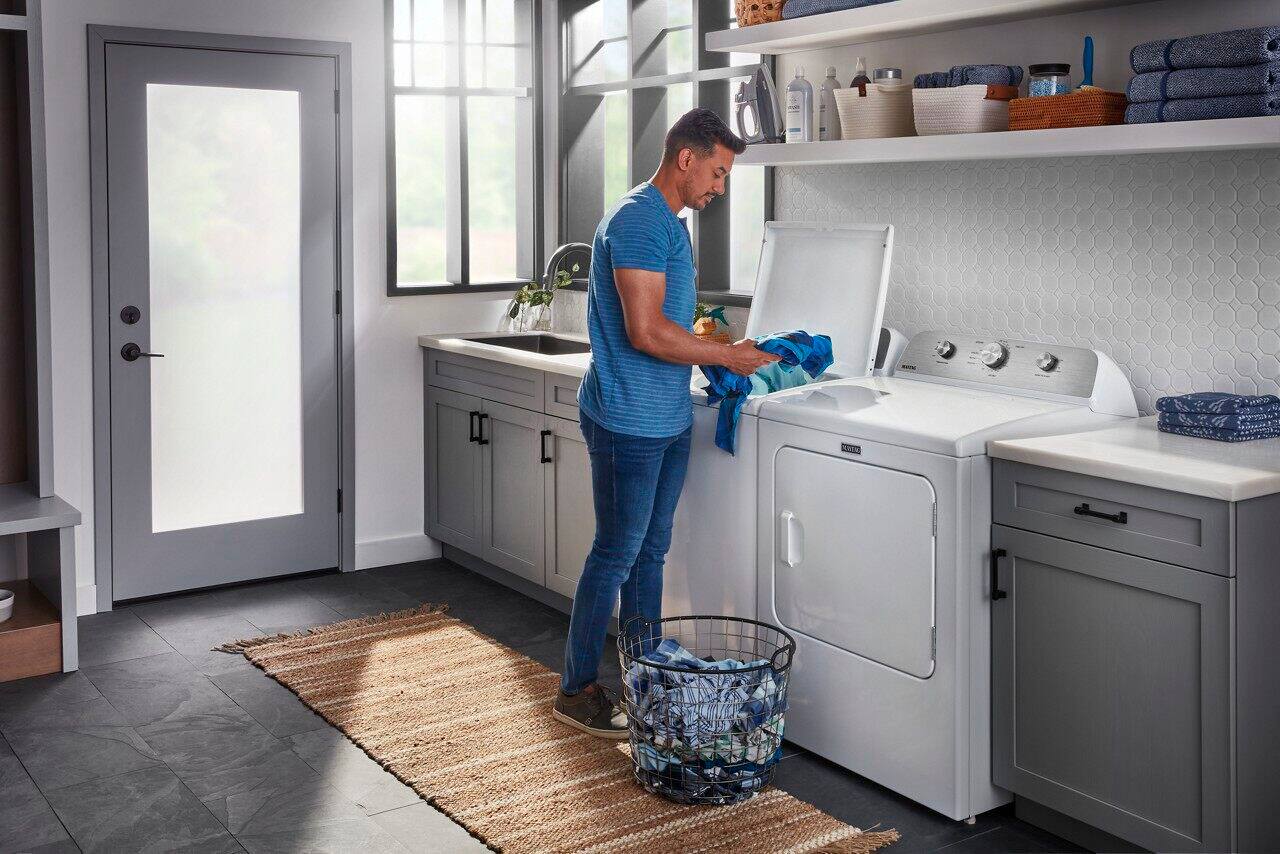 Maytag - 4.5 Cu. Ft. High Efficiency Top Load Washer with Deep Fill - White - Image 8