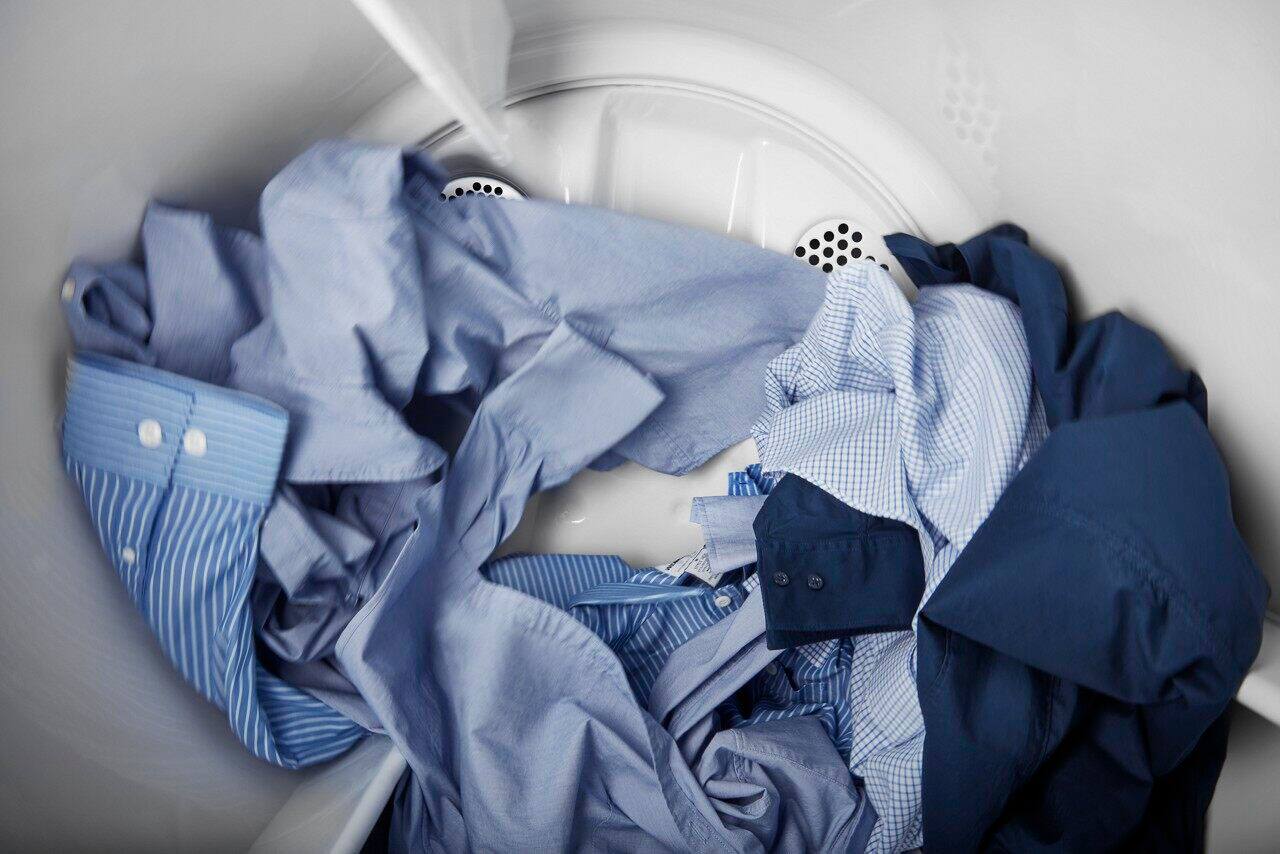 Maytag - 7.0 Cu. Ft. Electric Dryer with Wrinkle Prevent - White - Image 10