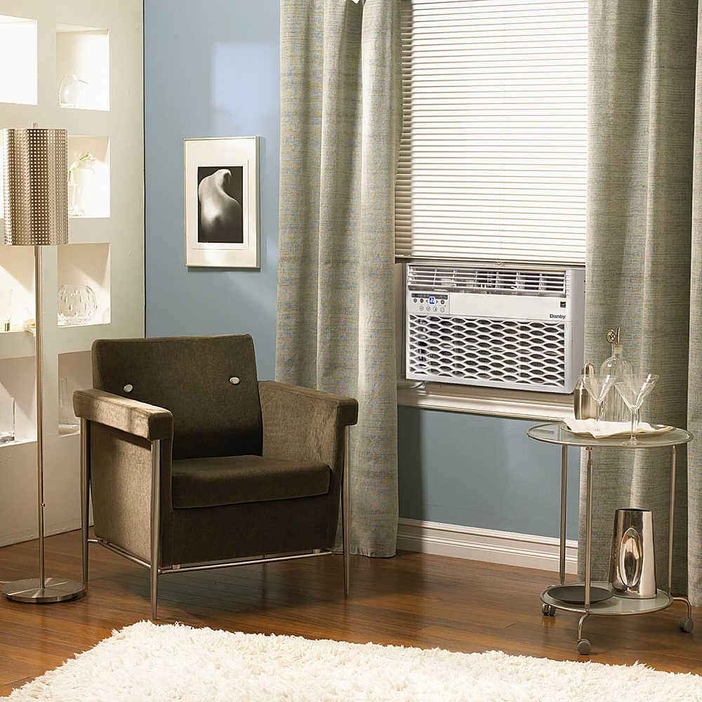 Danby - DAC060EB6WDB 250 Sq. Ft. 6,000 BTU Window Air Conditioner - White - Image 9