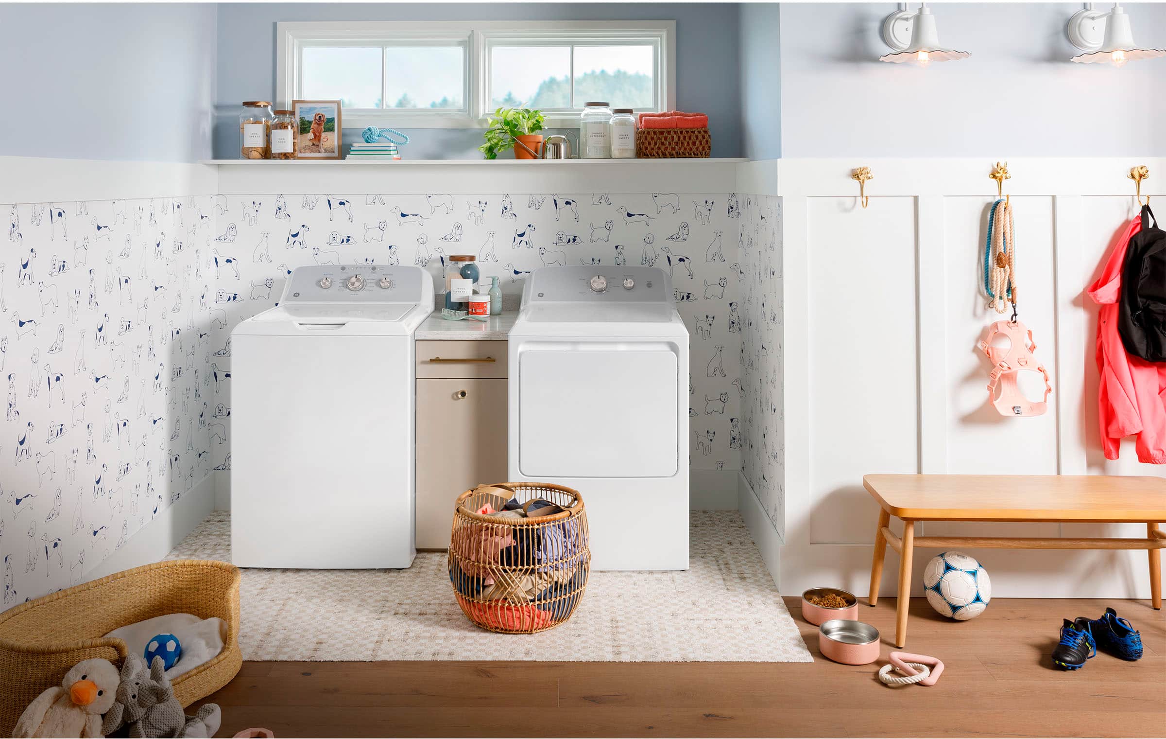 GE - 4.3 Cu. Ft. High-Efficiency Top Load Washer with Cold Plus - White with Silver Matte - Image 8