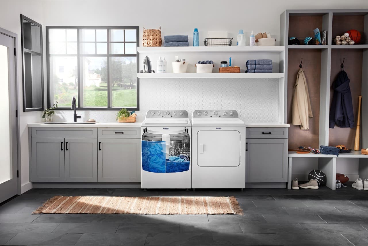 Maytag - 4.8 Cu. Ft. High Efficiency Top Load Washer with Steam and Extra Power Button - White - Image 16