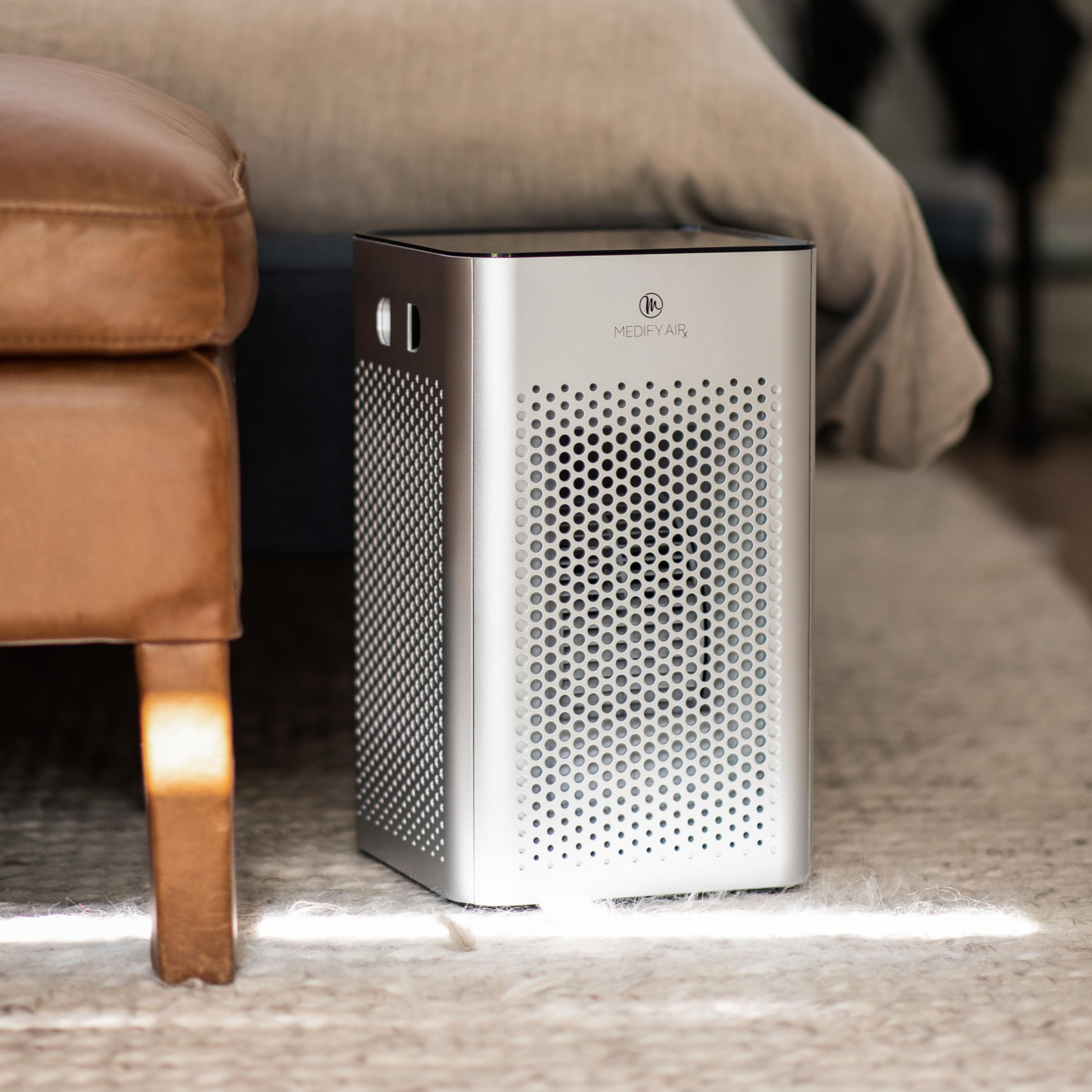 Medify Air - Medify MA-25 413 Sq. Ft. Portable Air Purifier with True HEPA H13 Filter - Silver - Image 3
